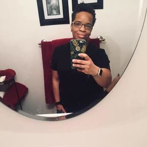 Meet your Posher, Ebony